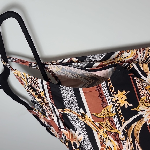 INC International Concepts Black Handkerchief Hem Sleeveless Tank Top Size PM - Picture 13 of 15